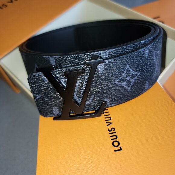 Louis Vuitton LV Initiales 40mm Matte Black Men's Belt Authentic in Box … - Picture 4 of 10